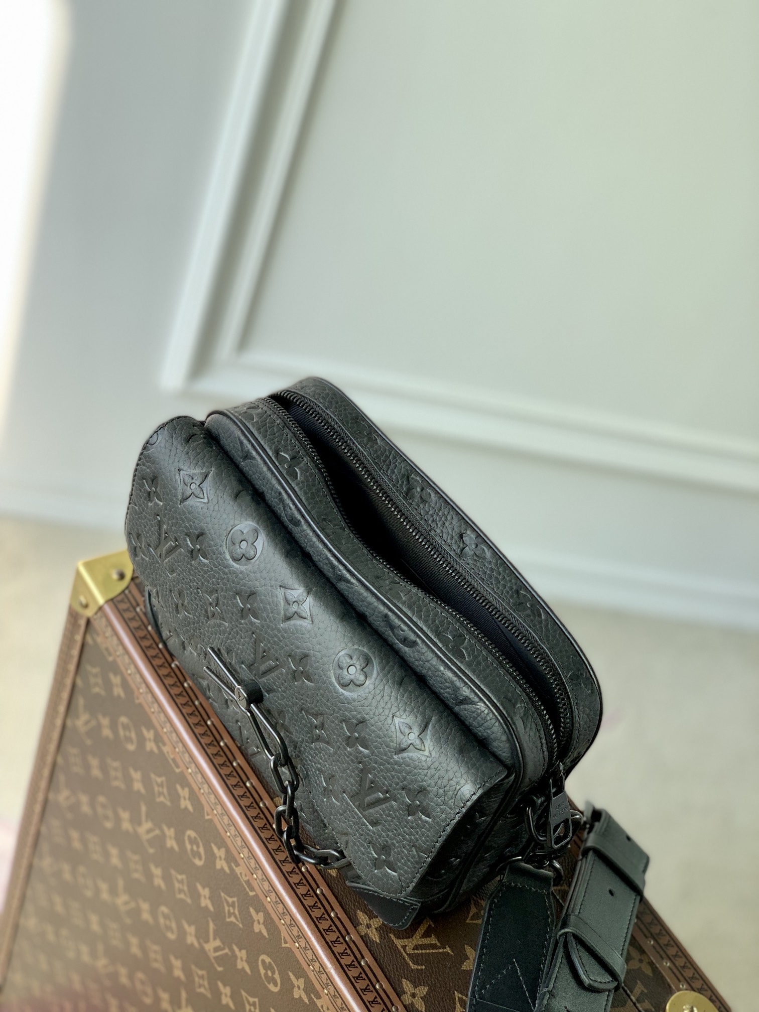 Mens LV Satchel bags